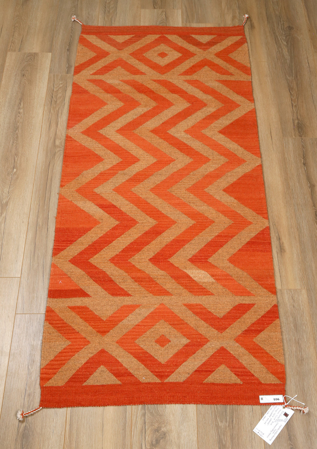 2.5'x6' Rug/Runner #556